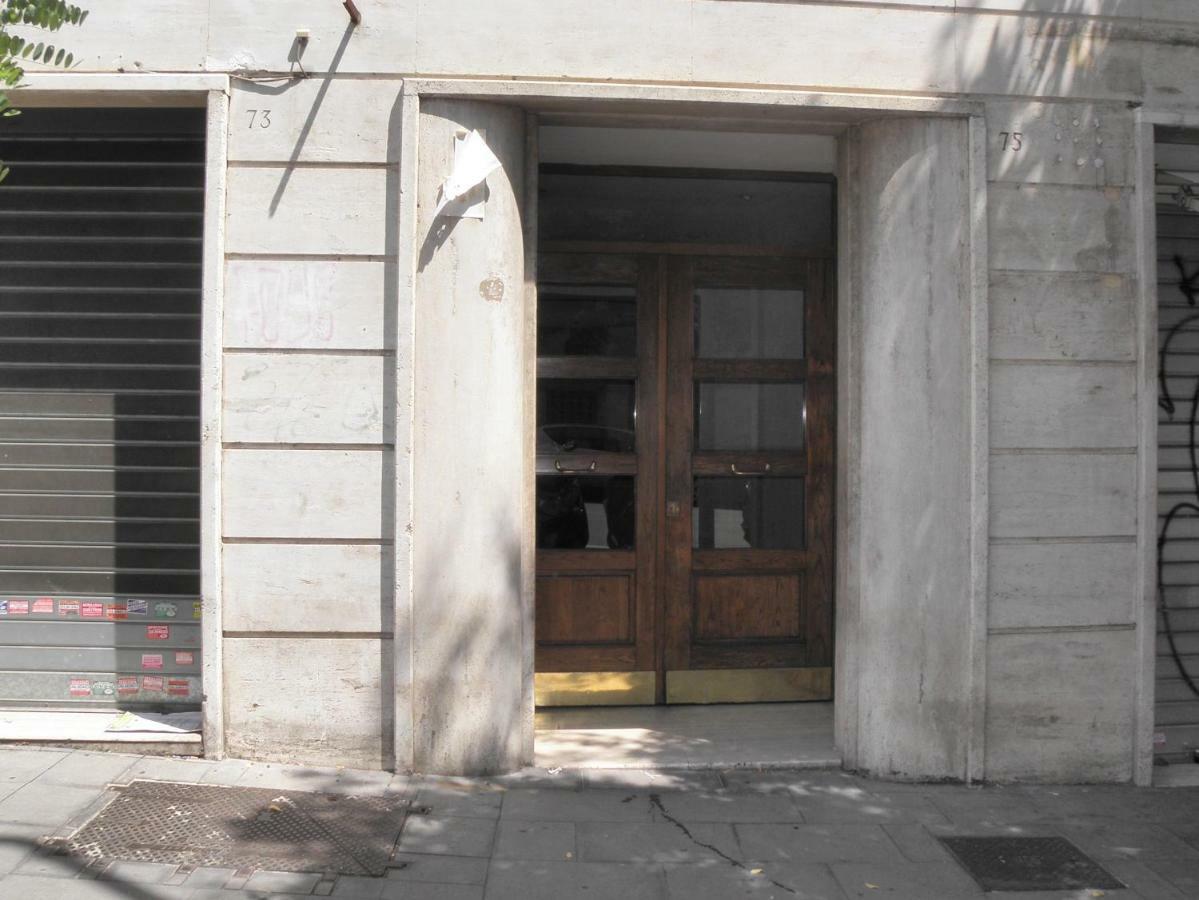 Casa Lorenzo Magnifico Рим Экстерьер фото